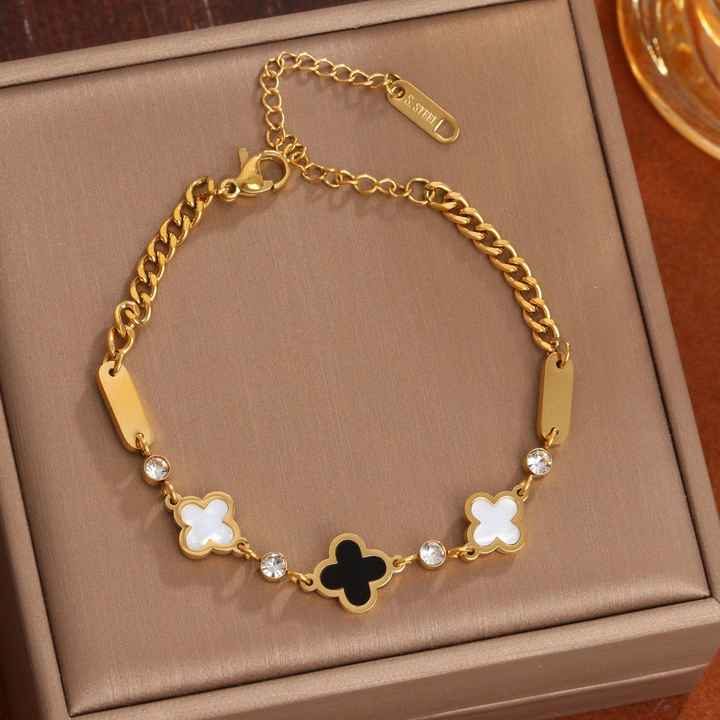 Clover Charm Bracelet