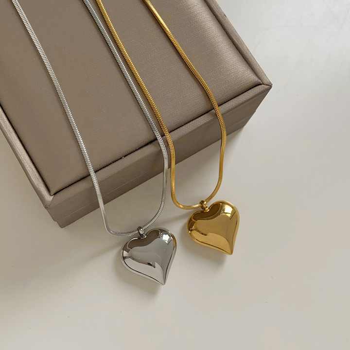 Heart pendant